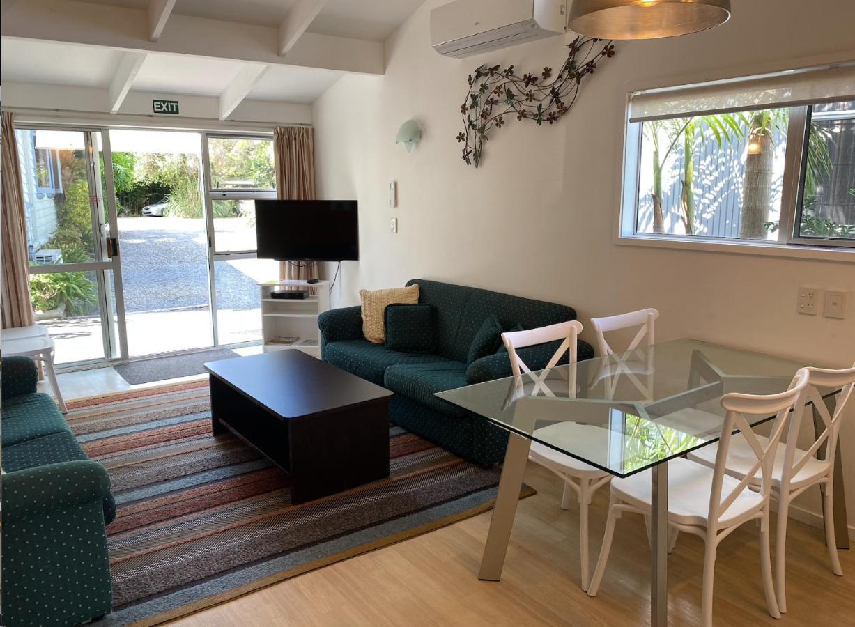 Motel Colonial House 4*